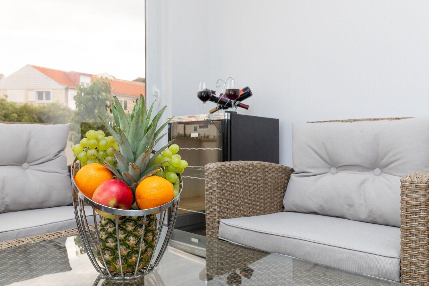 Apartments Suzi Сутиван Экстерьер фото